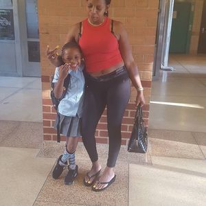 Meet your Posher, Felecia